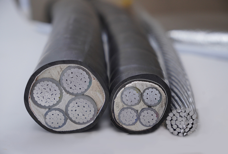 買(mǎi)鋁線(xiàn)纜找民興，庫(kù)存超充足，隨時(shí)剪米，歡迎來(lái)詢(xún)！